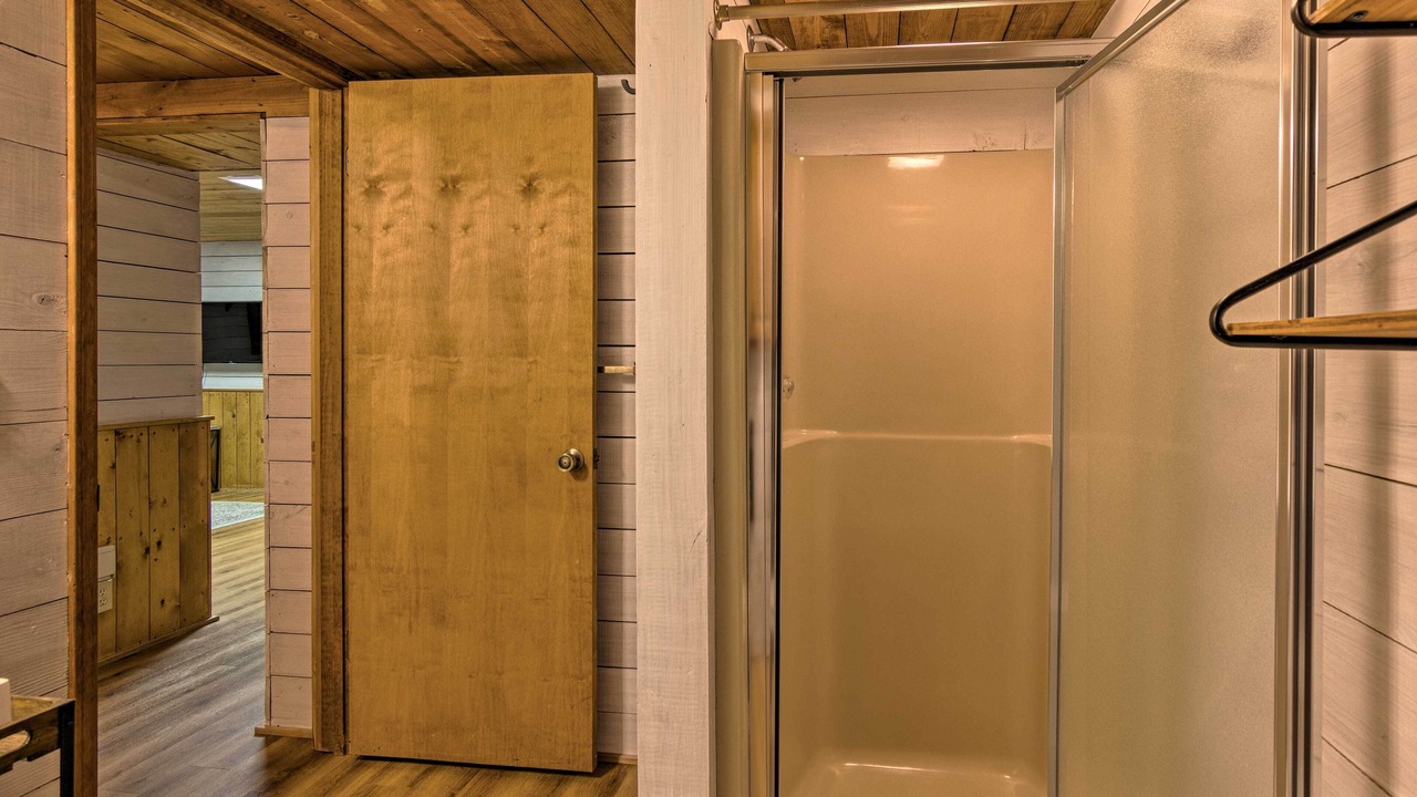 Photo of Bathroom in Pickens