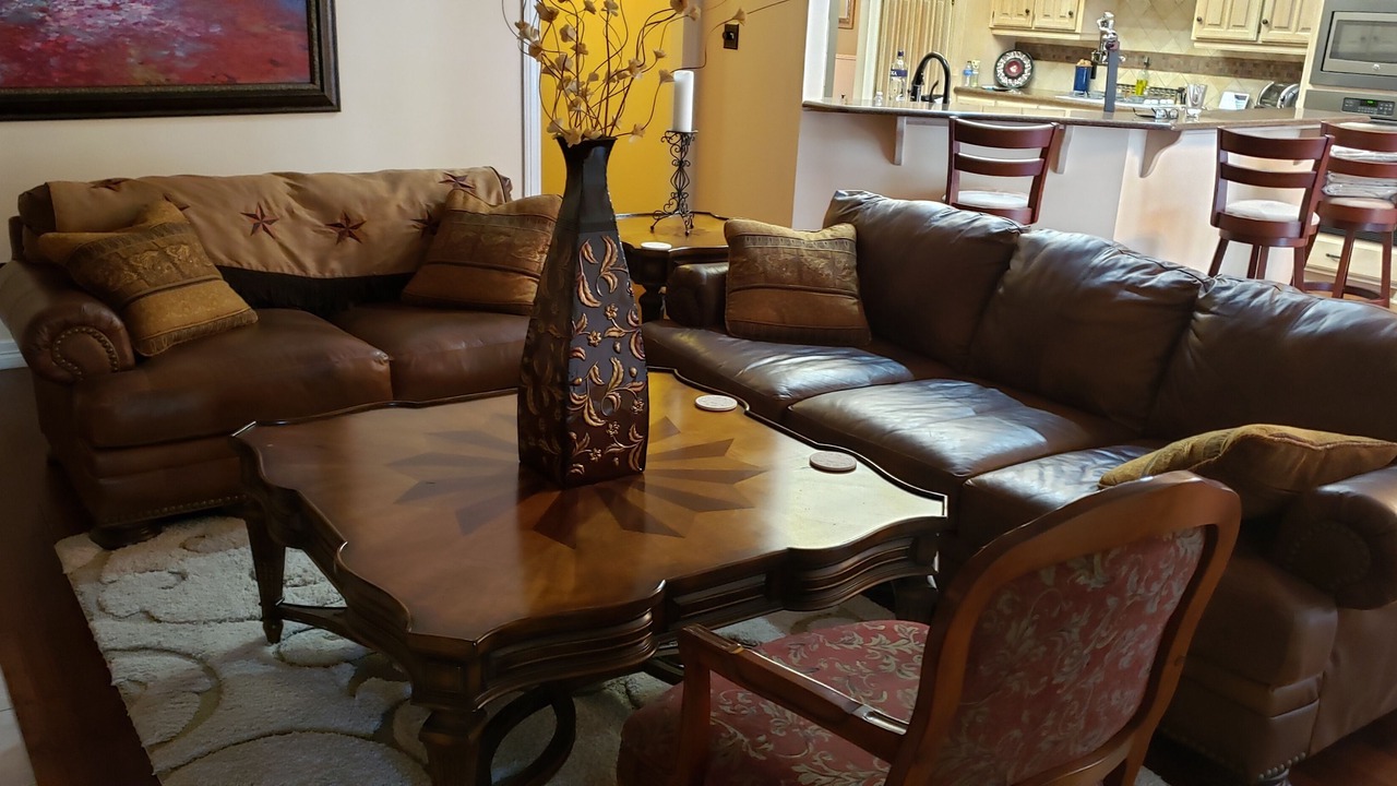 Photo of Livingroom in North Richland Hills