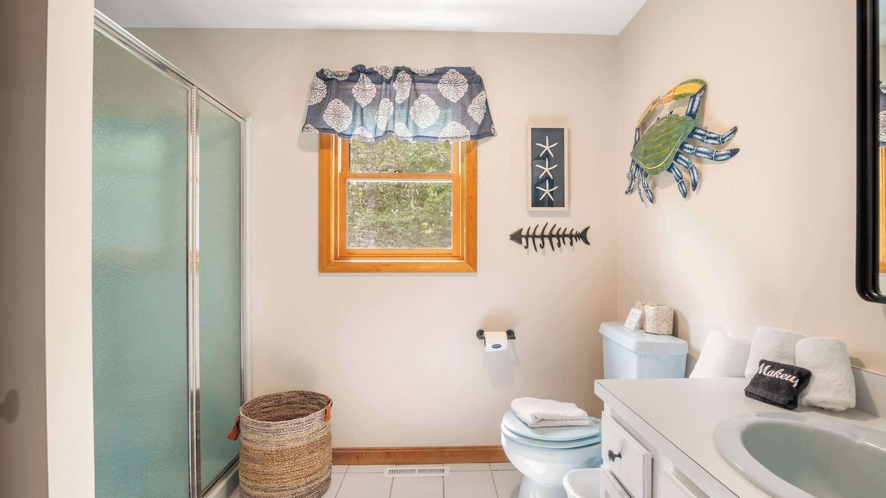Photo of Bathroom in East Orleans