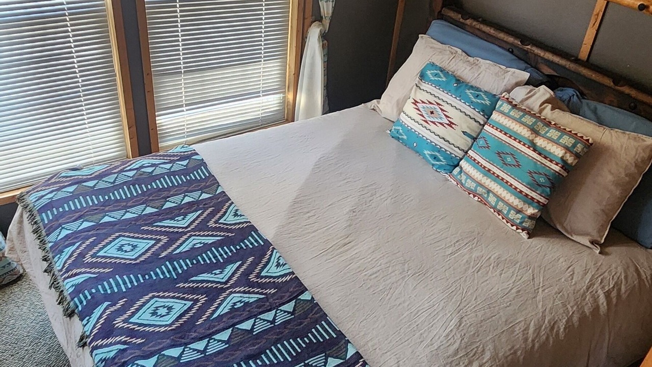 Photo of Bedroom in Custer