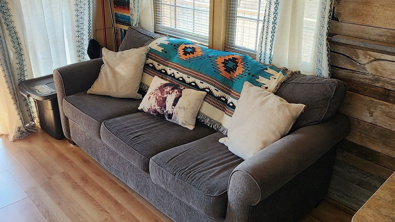 Photo of Livingroom in Custer