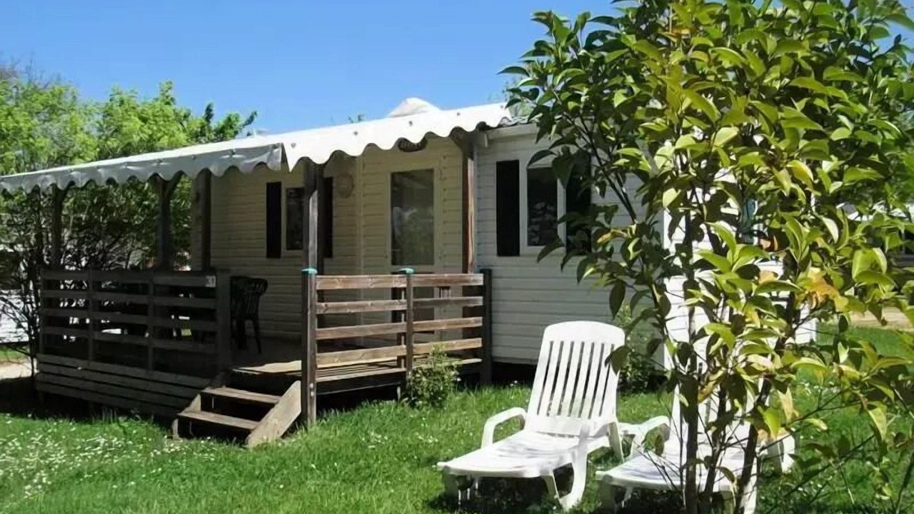 Photo of Patio Balcony in La Romieu