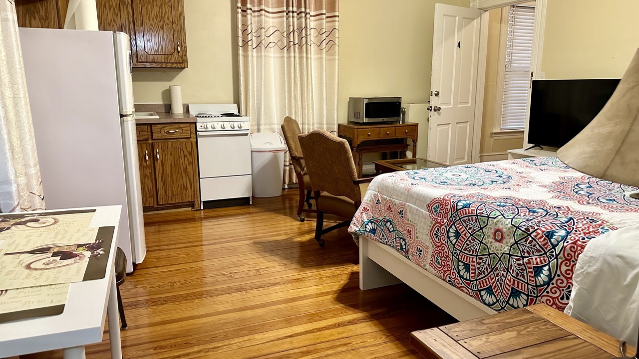Photo of Bedroom in Rivermont