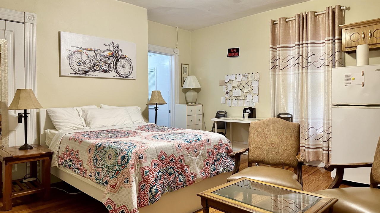 Photo of Bedroom in Rivermont