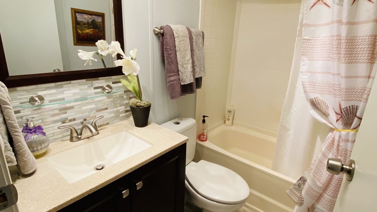 Photo of Bathroom in Reed Creek