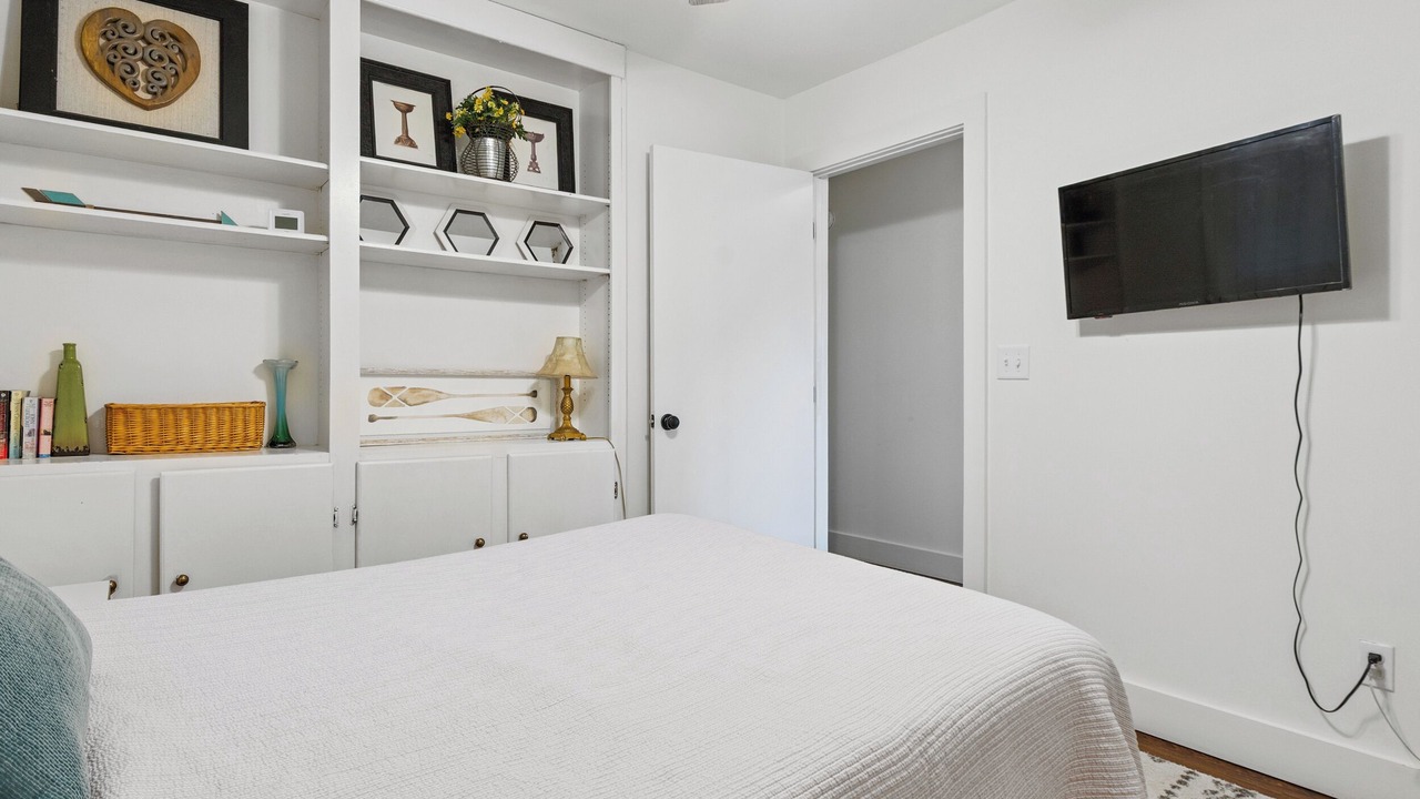 Photo of Bedroom in Whiteside