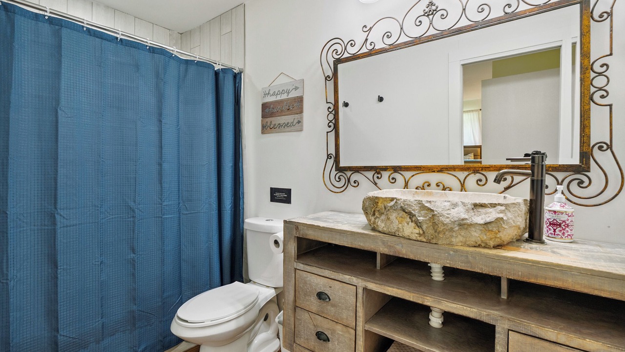 Photo of Bathroom in Whiteside