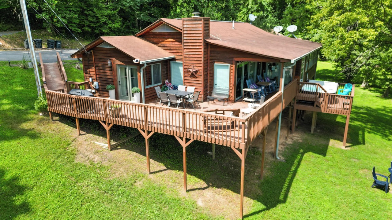 Photo of Outdoor in Whiteside