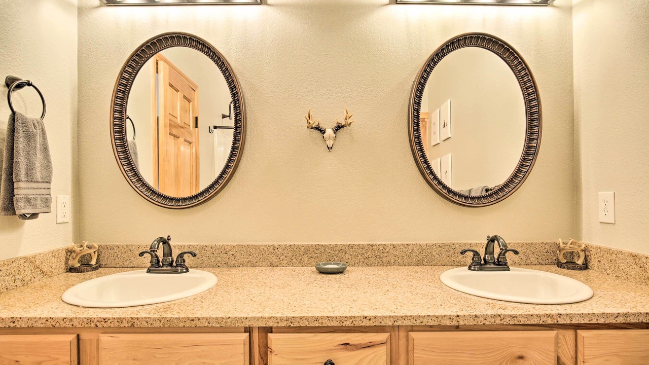 Photo of Bathroom in Murphy