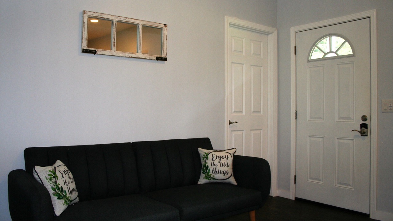 Photo of Livingroom in Springdale