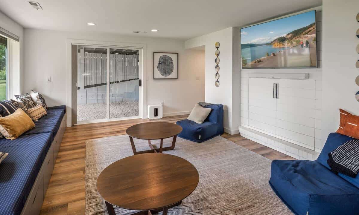 Photo of Others in Sandpoint