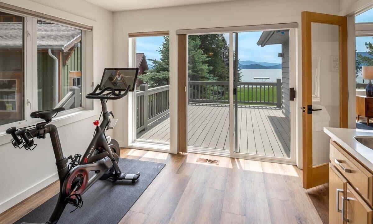 Photo of Bedroom in Sandpoint