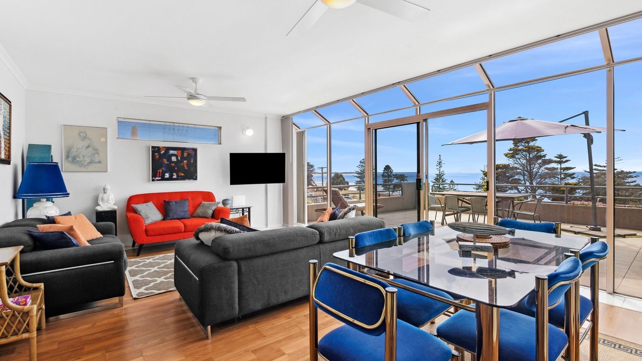 Photo of Livingroom in Torquay