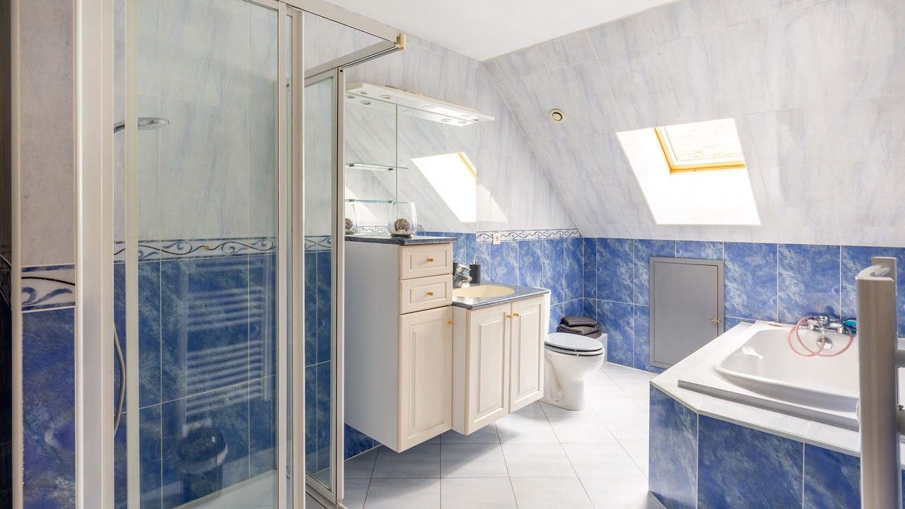 Photo of Bathroom in Cremieu