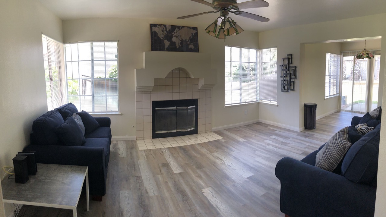 Photo of Livingroom in Fontana
