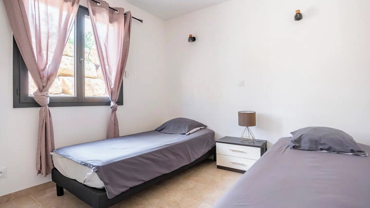 Photo of Bedroom in Saint-Martin-d'Ardeche