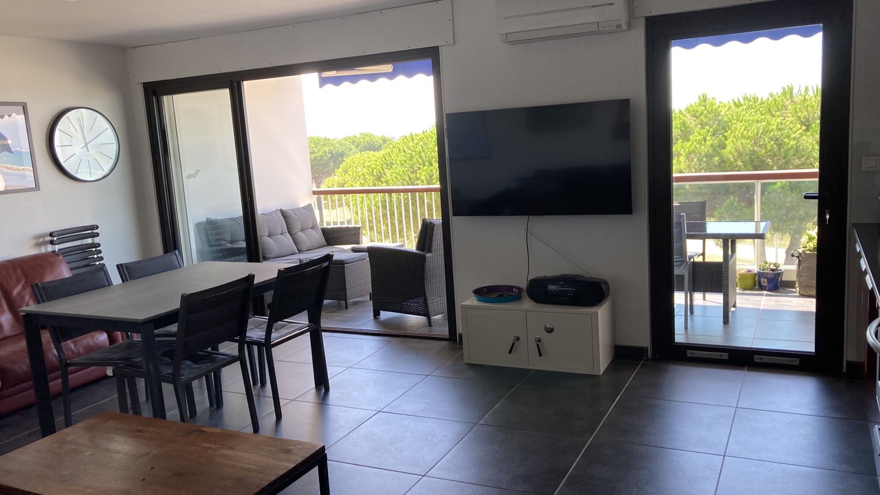 Photo of Livingroom in Le Grau-Du-Roi