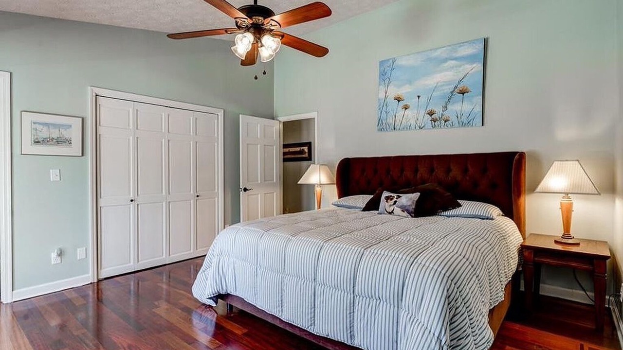 Photo of Bedroom in Merifield Acres