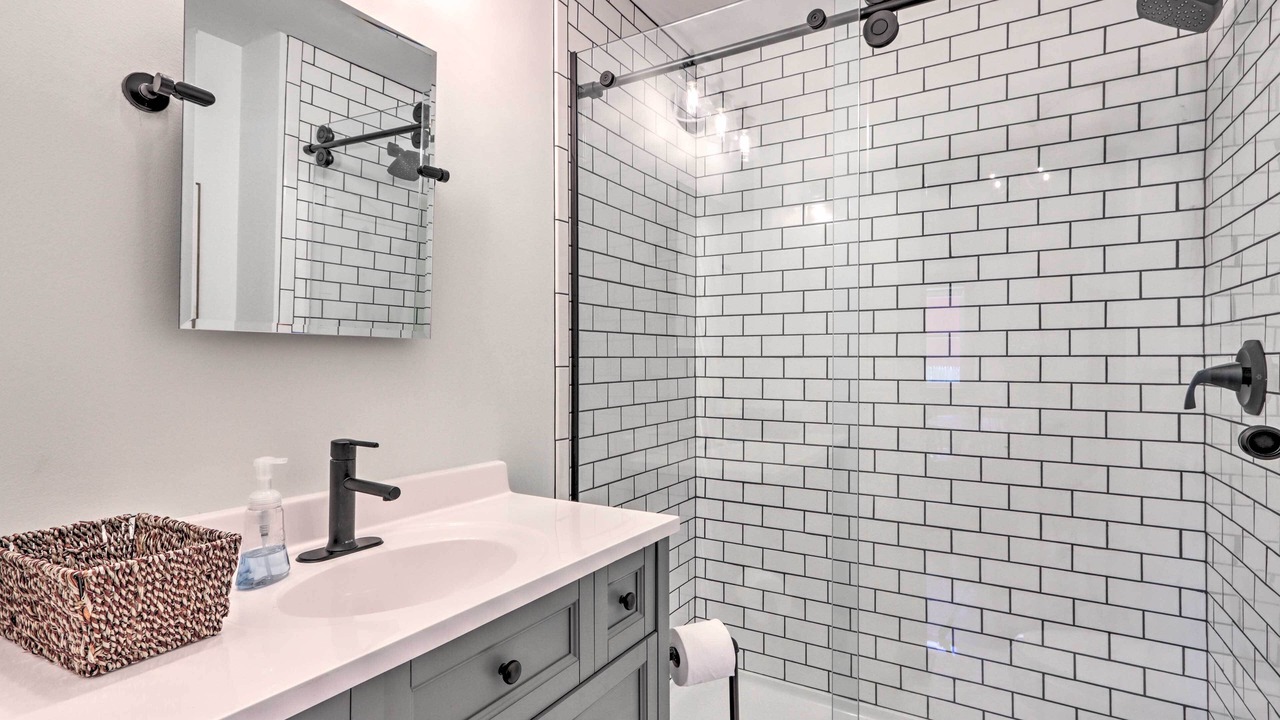 Photo of Bathroom in Defiance