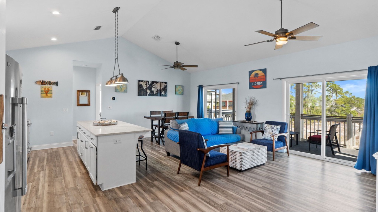Photo of Livingroom in Port St. Joe
