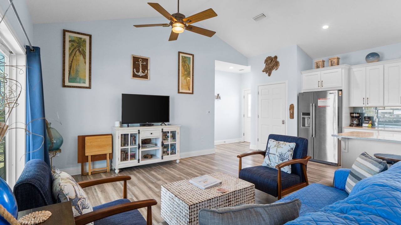 Photo of Livingroom in Port St. Joe