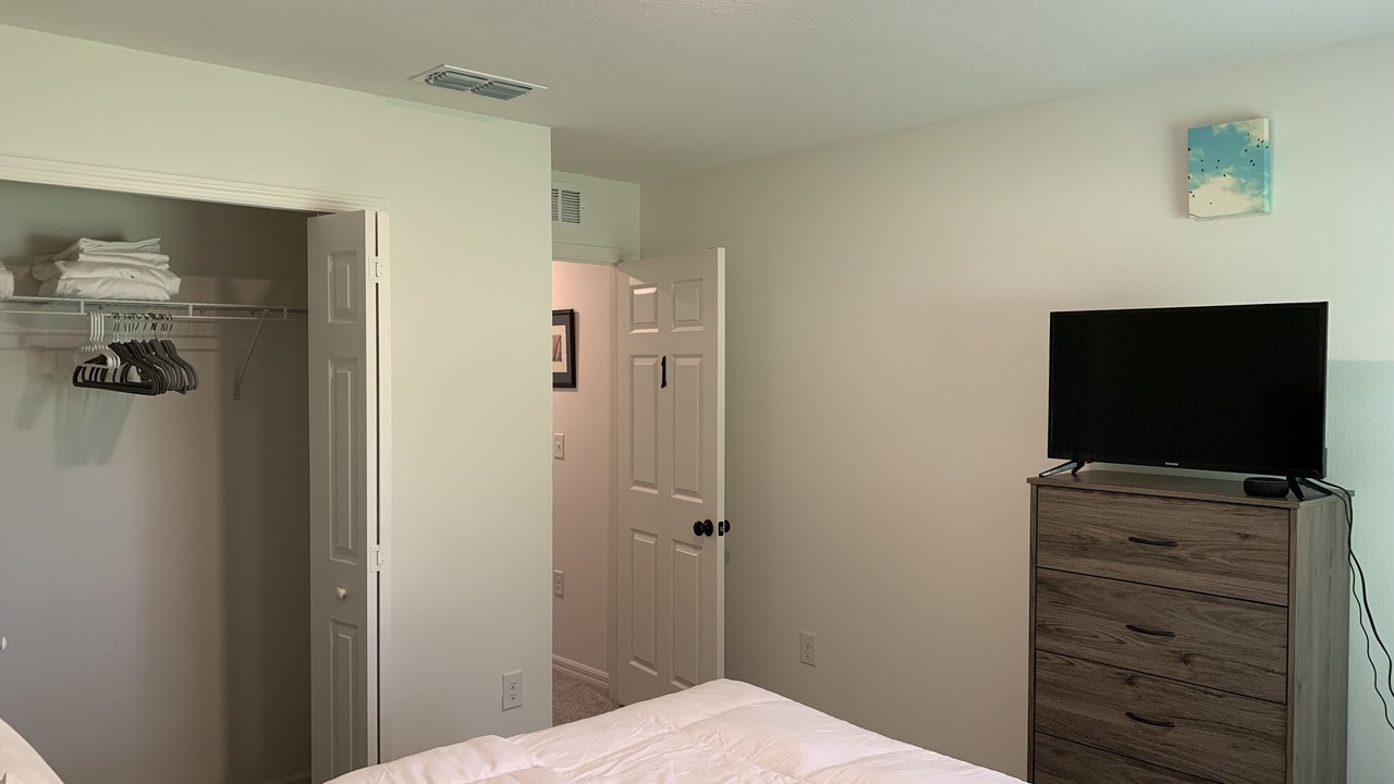 Photo of Bedroom in Fedhaven