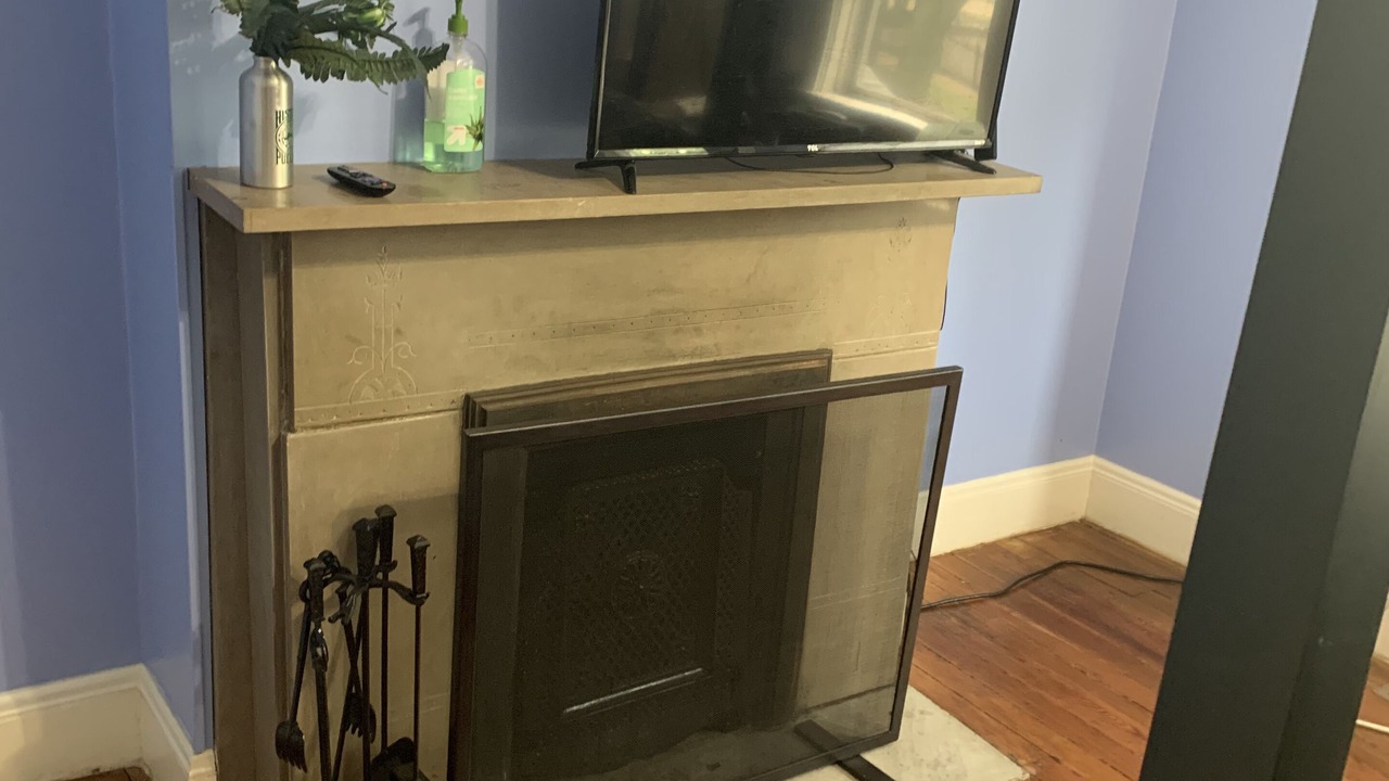 Photo of Livingroom in Pullman