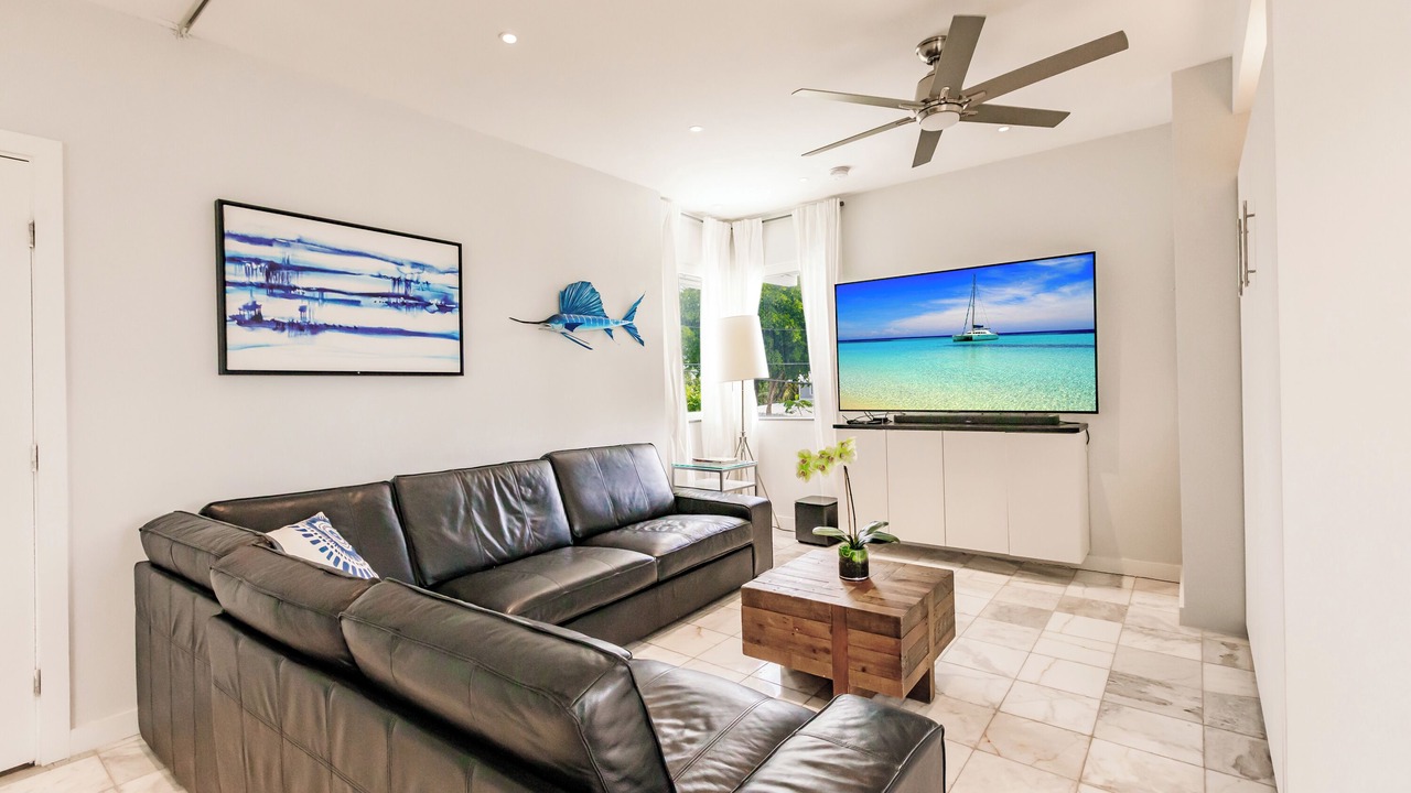 Photo of Livingroom in Marathon