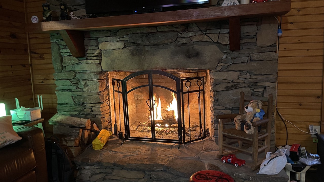 Photo of Livingroom in Ellijay