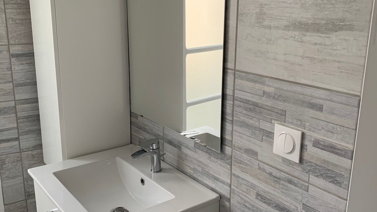 Photo of Bathroom in Lunel