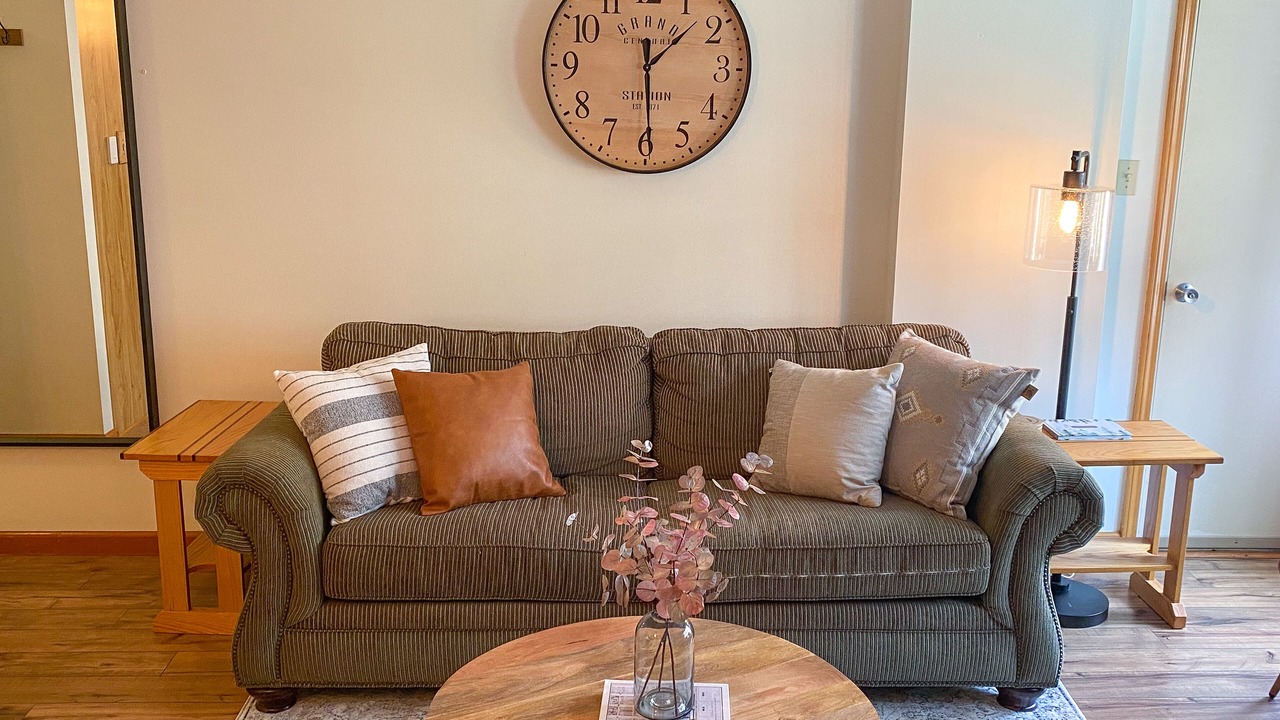 Photo of Livingroom in Snowshoe