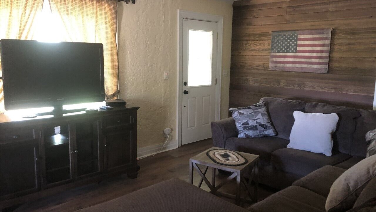 Photo of Livingroom in Fayetteville