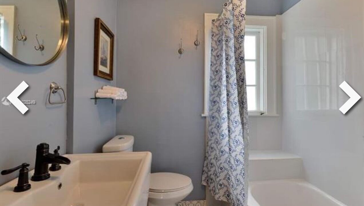 Photo of Bathroom in Homestead