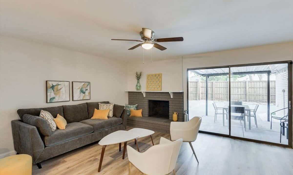 Photo of Livingroom in Dallas