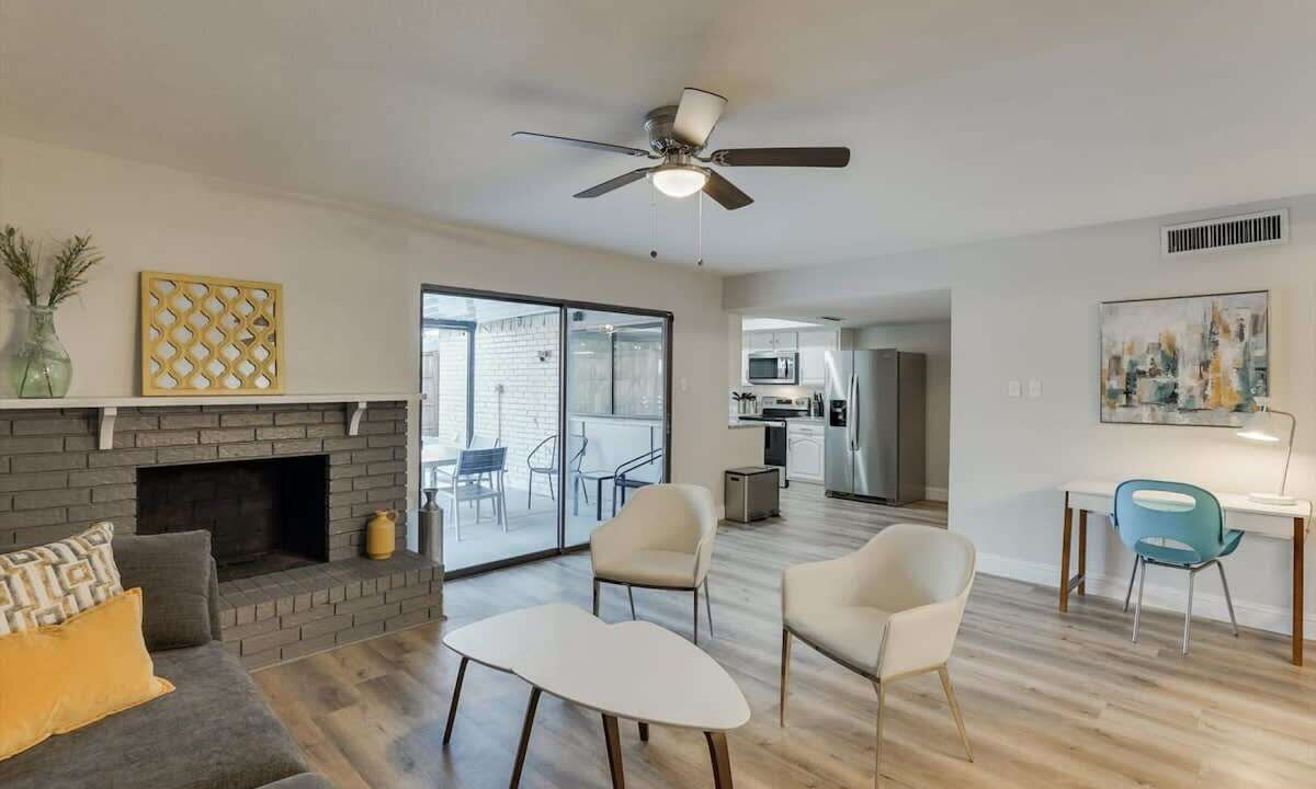 Photo of Livingroom in Dallas