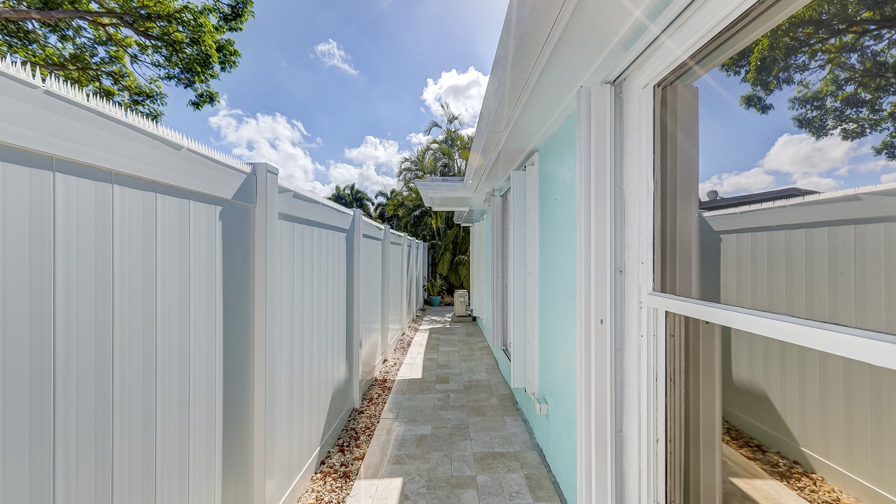 Photo of Outdoor in Coral Brook