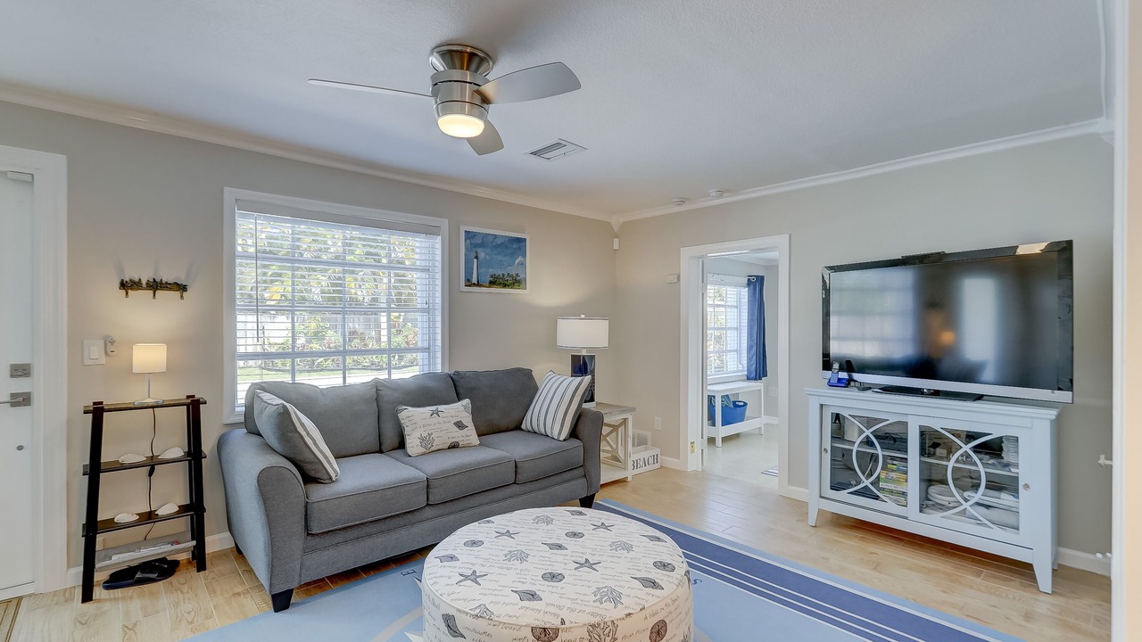 Photo of Livingroom in Coral Brook
