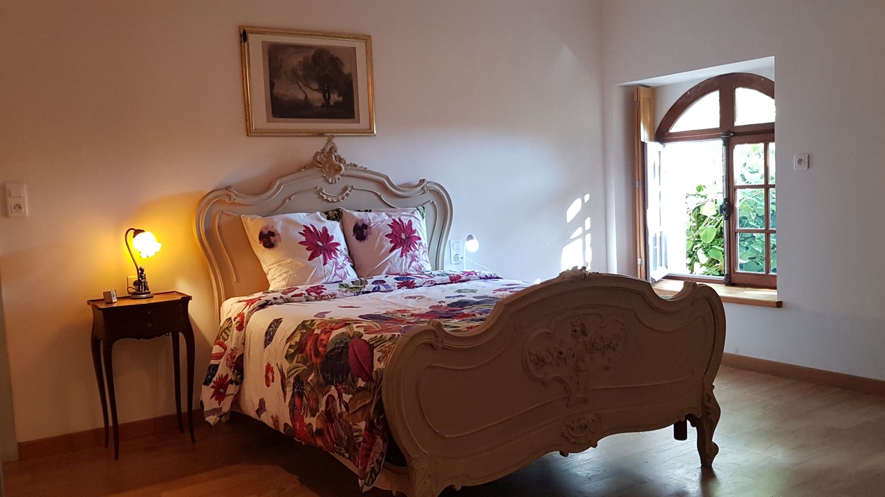 Photo of Bedroom in Nalliers