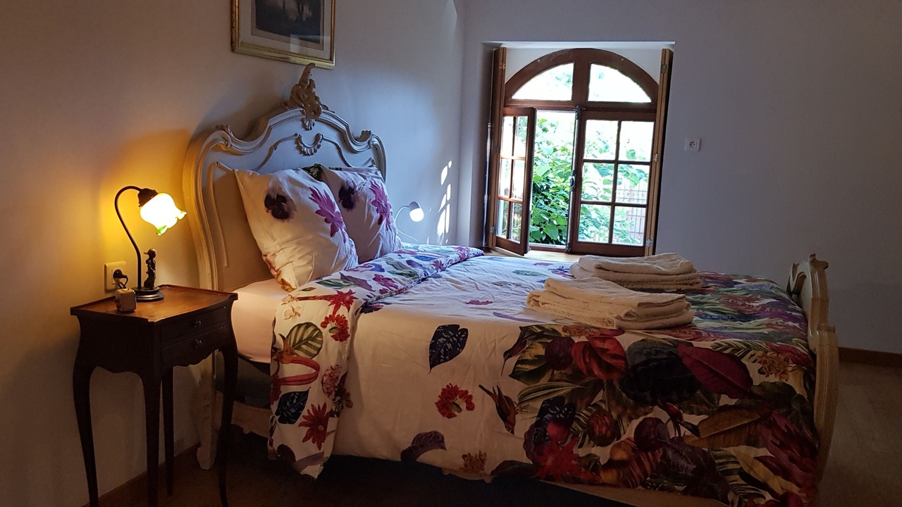 Photo of Bedroom in Nalliers