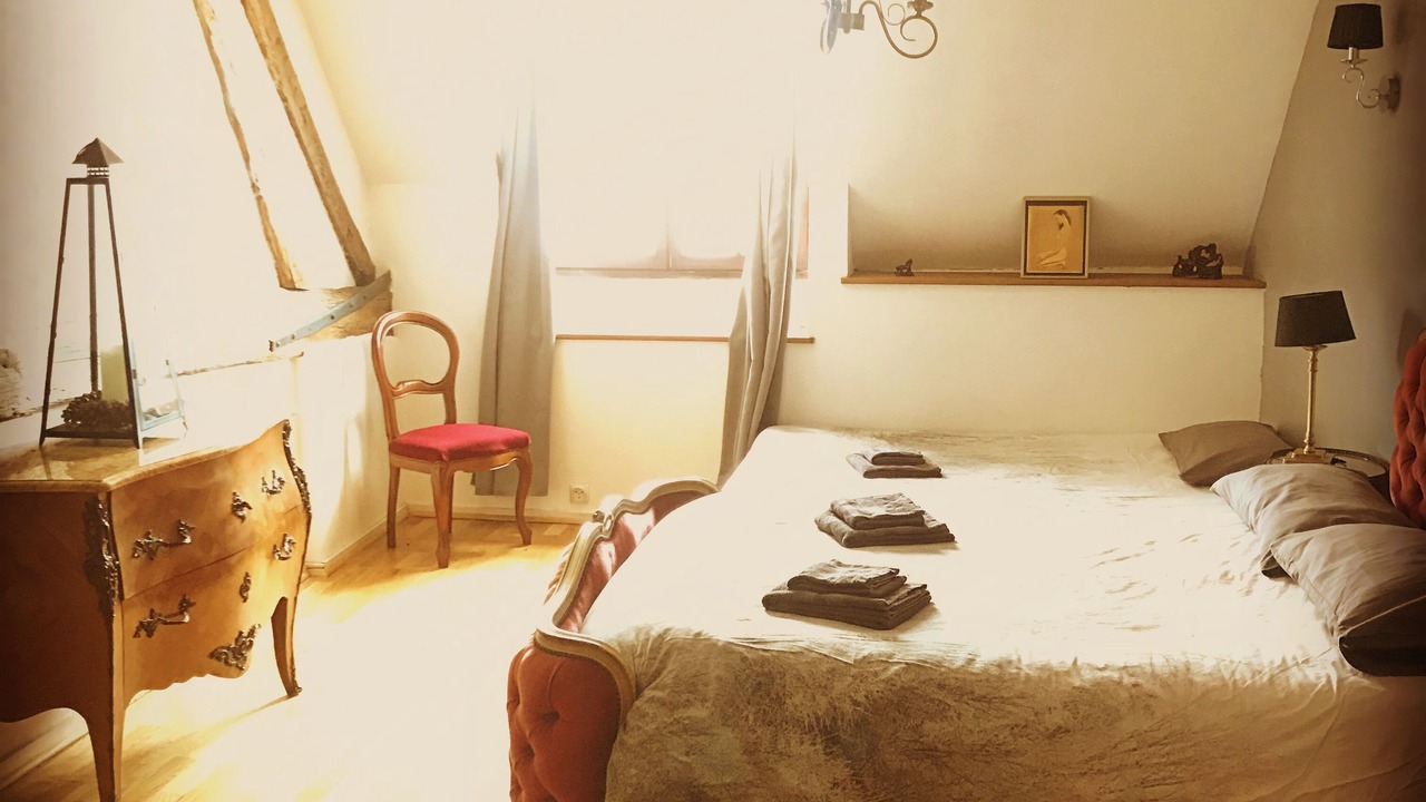 Photo of Bedroom in Chatel-Censoir