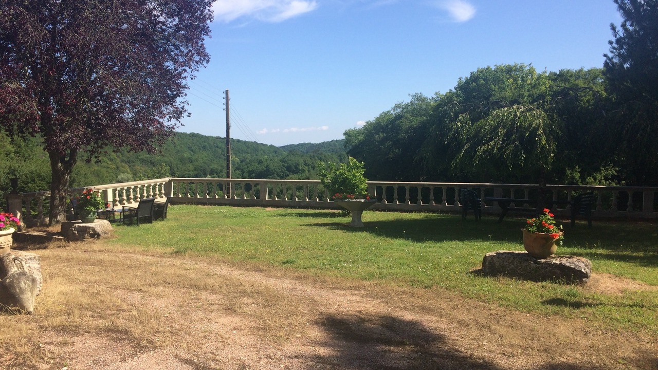Photo of Outdoor in Chatel-Censoir
