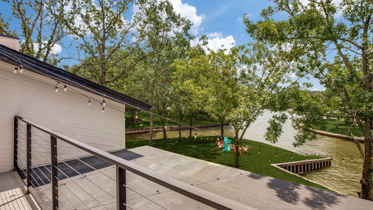 Photo of Patio Balcony in Carolyn Estates