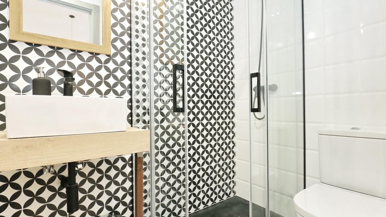 Photo of Bathroom in Collblanc y La Torrassa