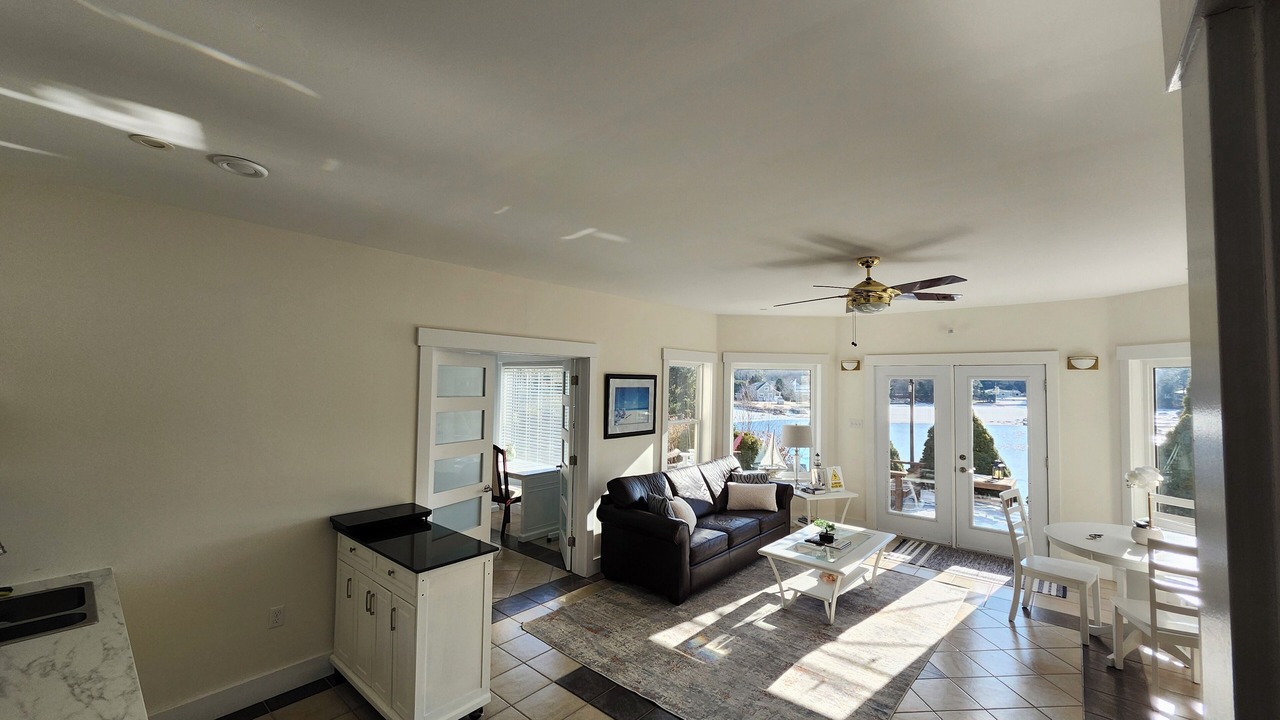 Photo of Livingroom in Tantallon