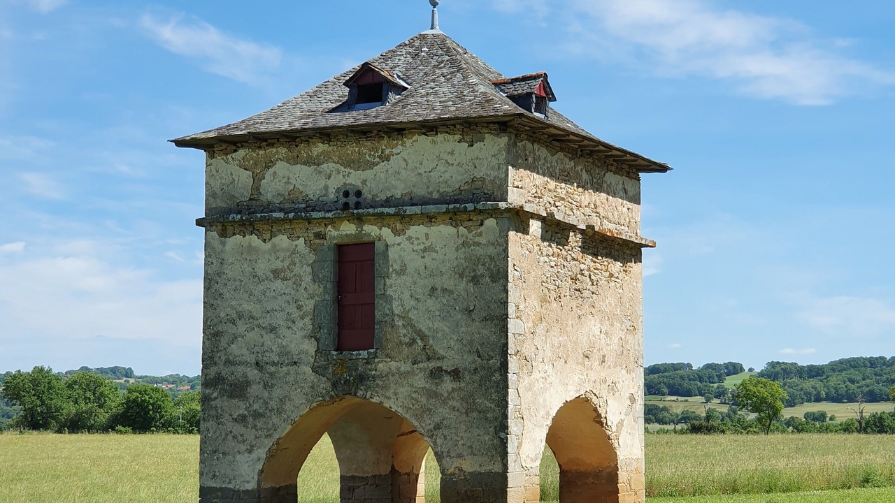 Photo of Others in Villeneuve d'Aveyron