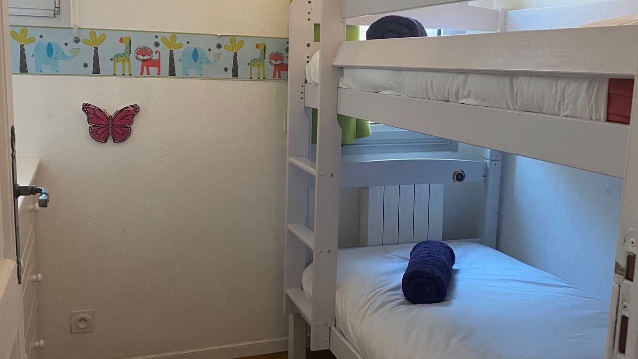 Photo of Bedroom in Biot