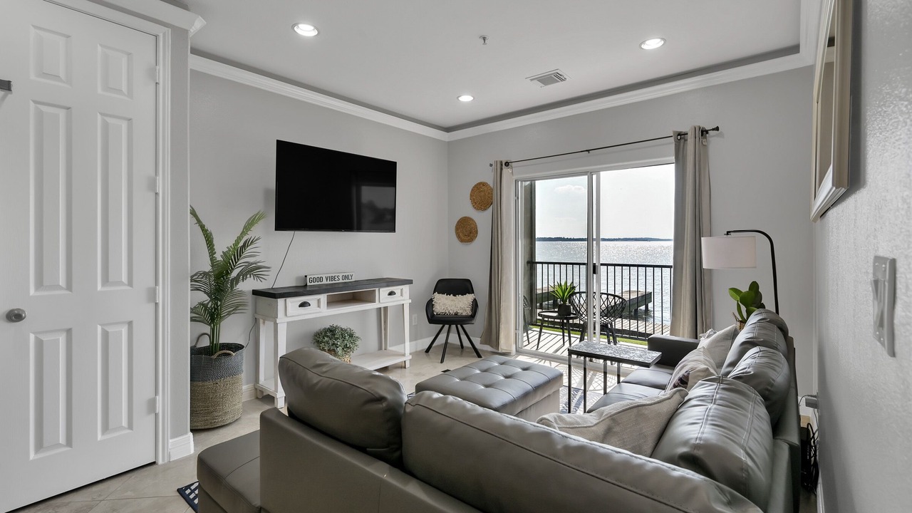Photo of Livingroom in Seven Coves