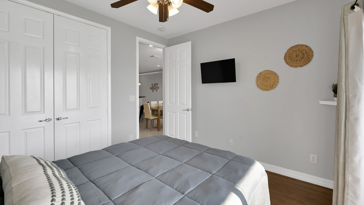 Photo of Bedroom in Seven Coves