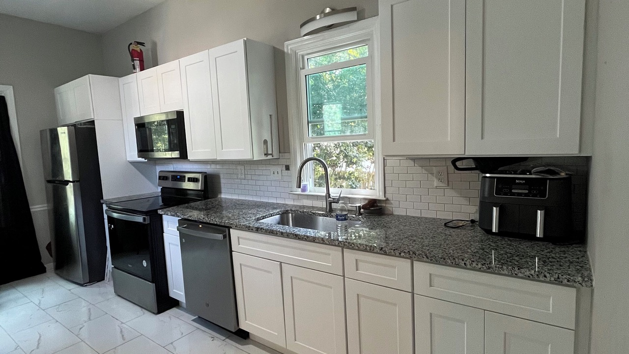 Photo of Kitchen in Lithonia