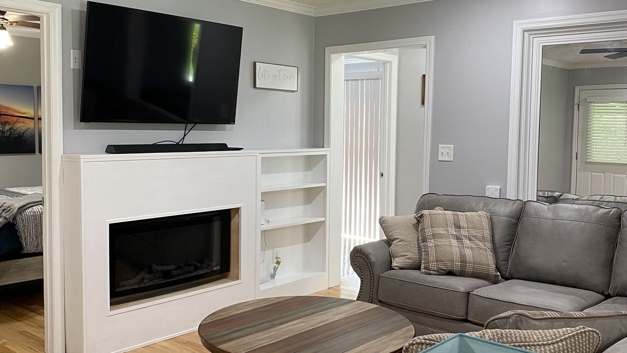 Photo of Livingroom in Harrison